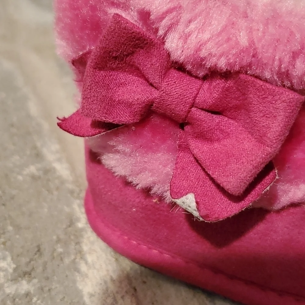 Little Me Boots Size 2 Pink Faux Fur Baby boots shoes